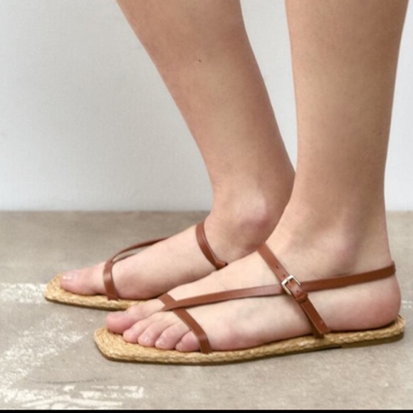 🤎 FLAT SANDALS WITH LEATHER STRAPS - Picture 2 of 8